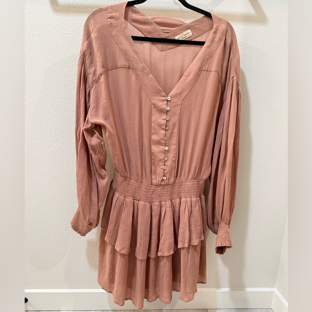 Dusty Rose dress with Ruffled hem. Size Large